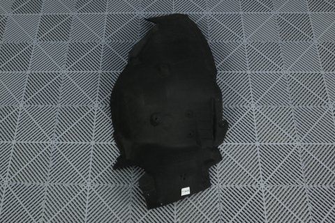 Передній підкрилок на BMW G11 G12 (51717340202) Правий (задня частина) 51717340202 фото