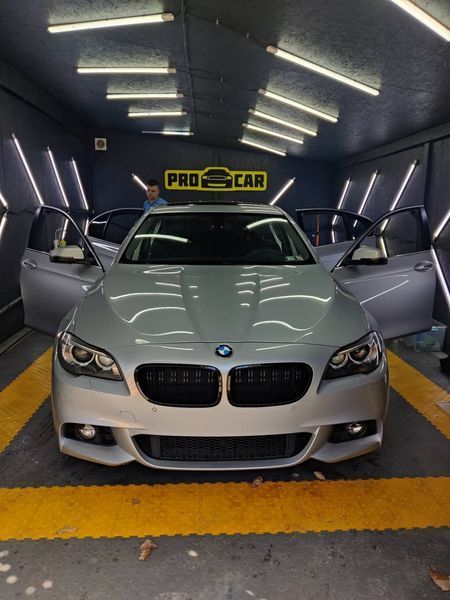Передний бампер BMW F10 F11 (2010-2017) стиле M-Paket 219 фото