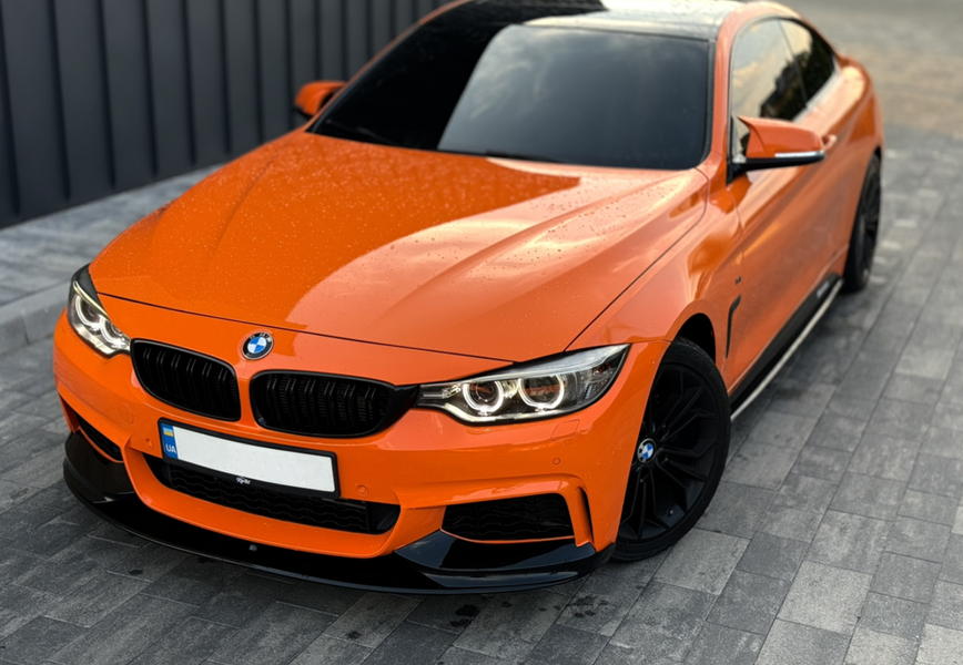 Решітка радіатора ніздрі BMW F32 F33 F36 M3 F80 M4 F82 F83 (2013-2020) чорний глянець 8010 фото