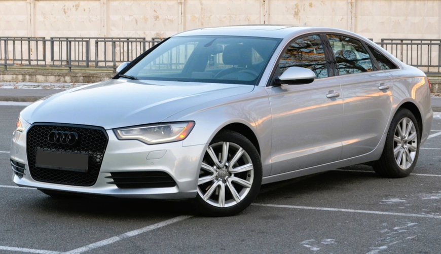 Решітка радіатора Audi A6 C7 (2011-2014) чорна в стилі RS (без місця під камеру) A6-RS132 фото