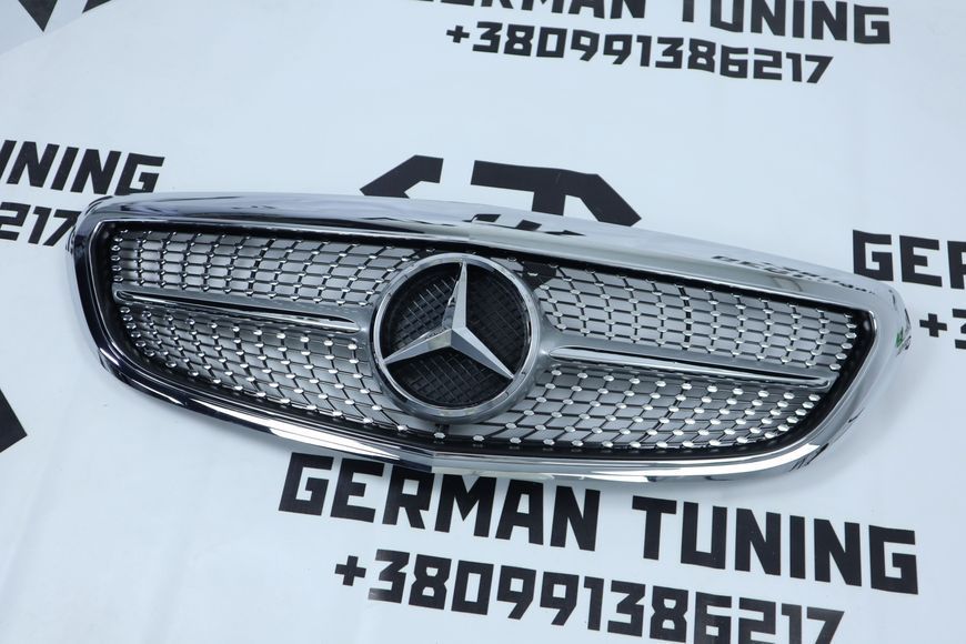 Решетка радиатора Mercedes C-Class W205 (2014-2018) в стиле Classic Diamond Хром MB-W20517C1 фото