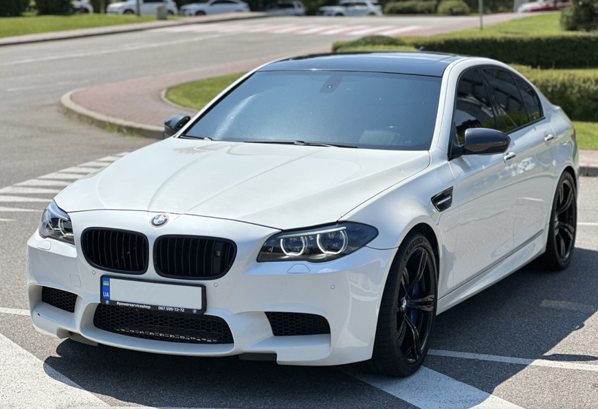 Передний бампер BMW F10 F11 (2010-2017) стиль M5 BMWF10-102 фото