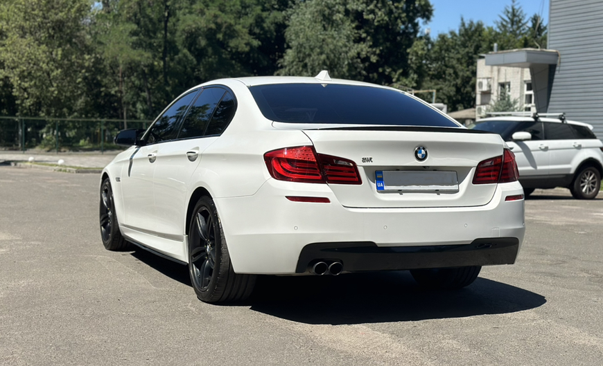 Задний бампер BMW F10 (2010-2017) стиль M-Paket 217 фото