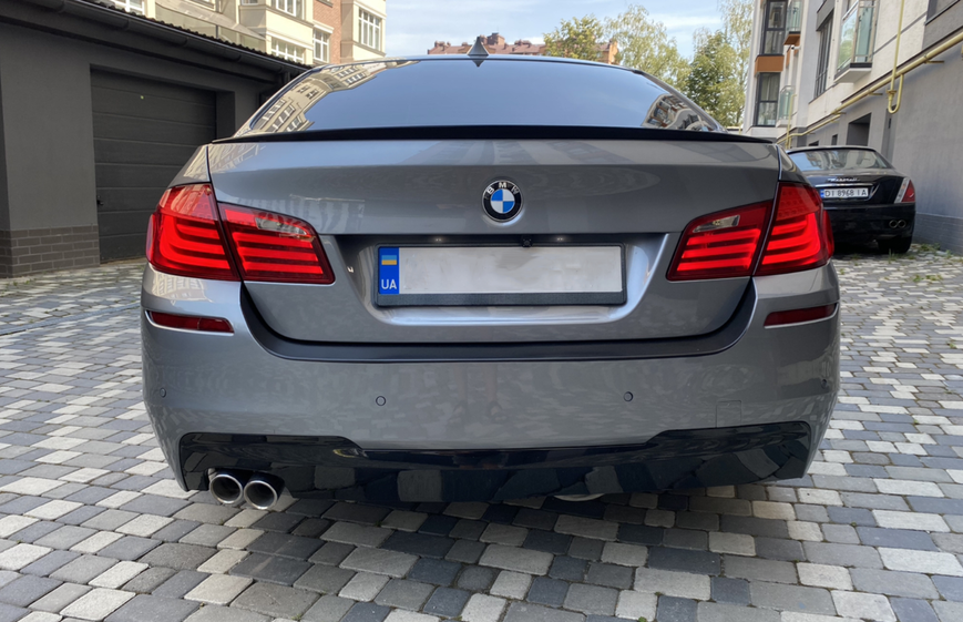 Задний бампер BMW F10 (2010-2017) стиль M-Paket 217 фото