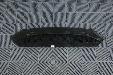 Защита под передний бампер на Audi A4 B9 (8W0807611A) S-Line 8W0807611A фото