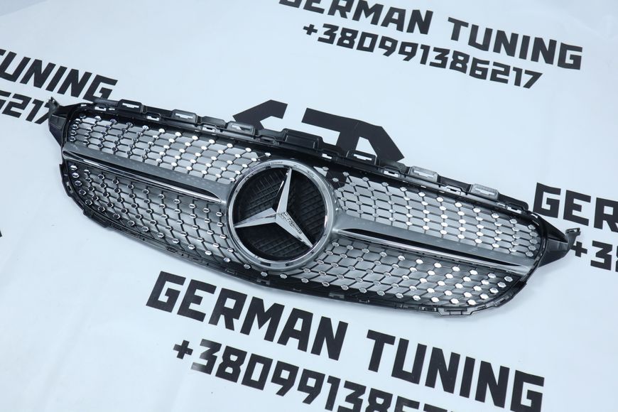 Решетка радиатора Mercedes C-Class W205 (2014-2018) в стиле Diamond Серая з хром (без места под камеру) MB-W205152 фото