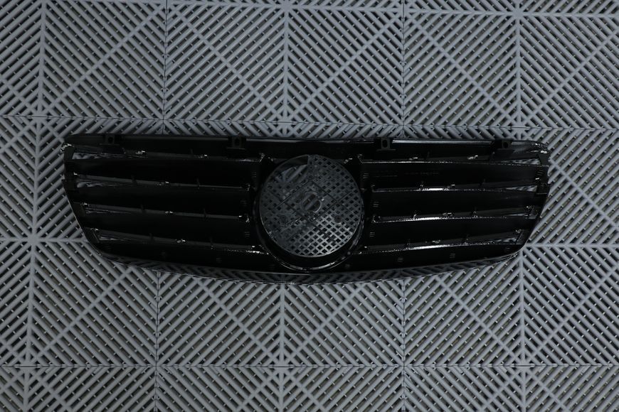Решітка радіатора Mercedes E-class W211 (2002-2007) в стилі AMG Чорна з хромом MB-W211022 фото