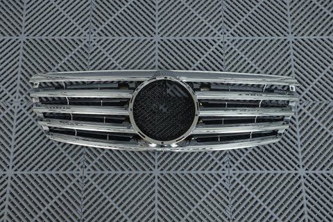 Решітка радіатора Mercedes E-class W211 (2002-2007) в стилі AMG Хром MB-W211024 фото