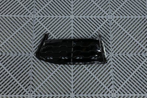Решітка в бампер (закрита) на BMW G11 G12 (51118092157) Ліва (M-Paket) 51118092157 фото