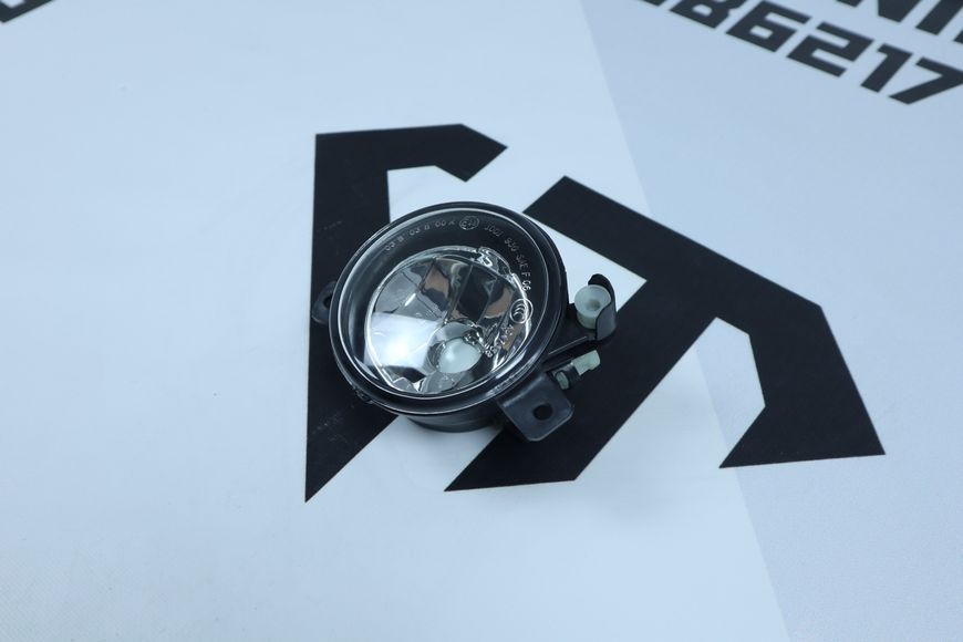 Права протитуманна фара BMW E84 (63172993526) 1120R фото