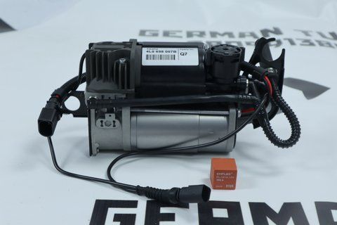 Компресор пневмопідвіски на Audi Q7 4L / Porsche Cayenne 955 / VW Touareg 7L (2002-2015) 4L0698007A фото
