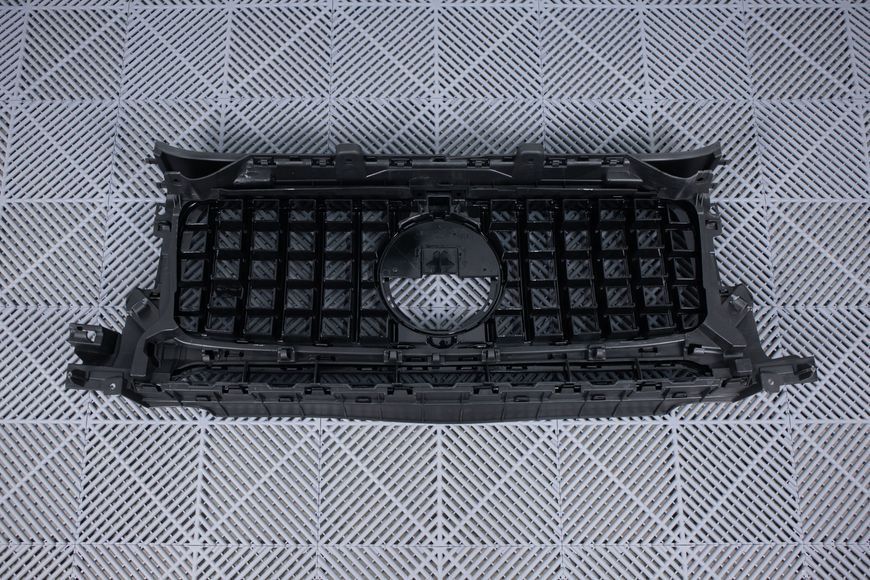 Решетка радиатора Mercedes G-Class W463 (2018-2022) в стиле GT Черная MB-W464183 фото