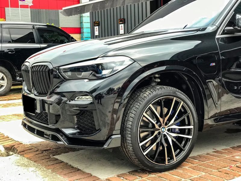 Комплект дооснащення BMW X5 G05 (2018-2022) в стилі Paradigma 996 фото