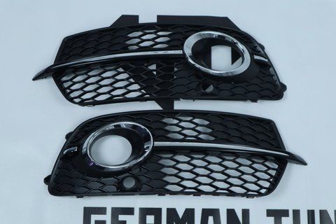 Решітки переднього бампера на Audi Q5 8R (2012-2016) Чорні з хромом в стилі S-Line (під парктроніки) Q5-S0164 фото