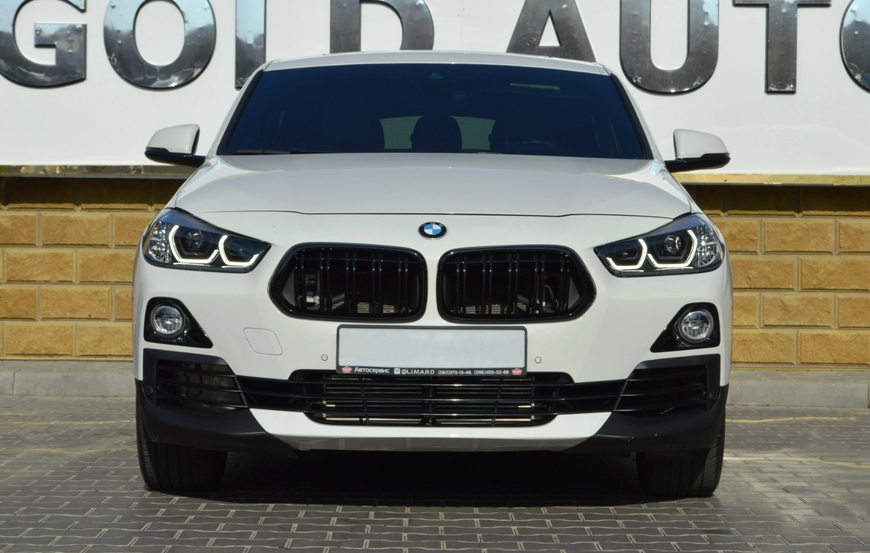 Решітка радіатора ніздрі BMW X2 F39 (2017-2022) чорний глянець BMW-F39101 фото