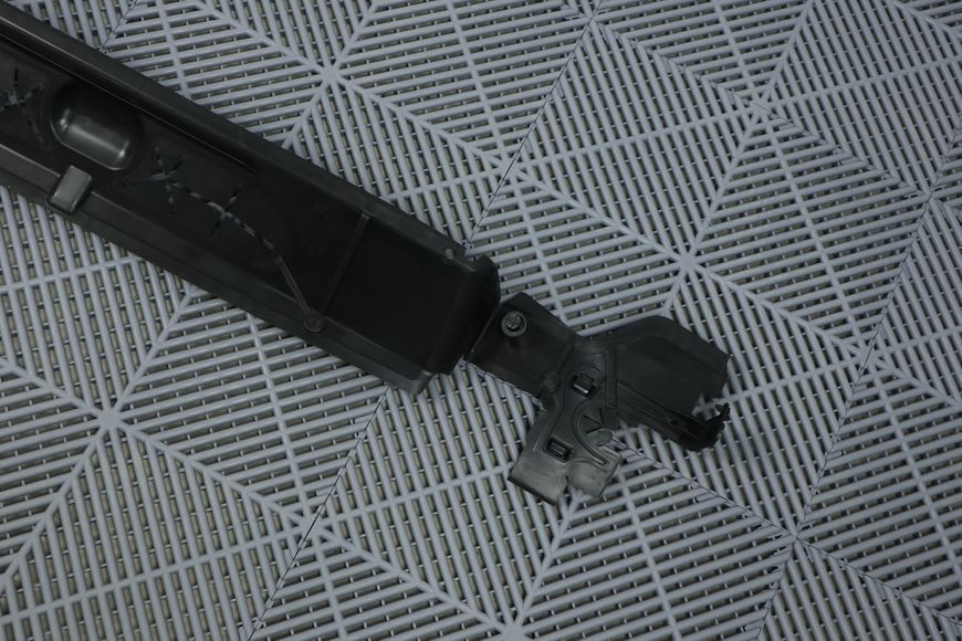 Повітровод радіатора на BMW G05 G06 G07 (51747421678) Нижній 51747421678 фото