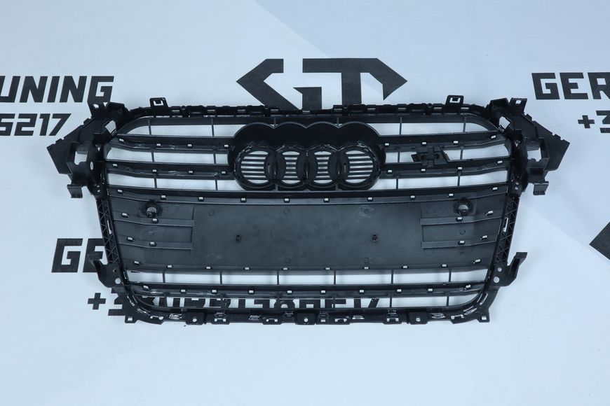 Решітка радіатора Audi A4 B8 (2011-2015) сіра з хромом в стилі S-Line A4-S133 фото