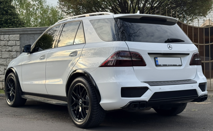 Комплект обвісу на Mercedes-Benz ML-Class W166 (2011-2015) у стилі AMG ML63 MBMLW166A63-1 фото