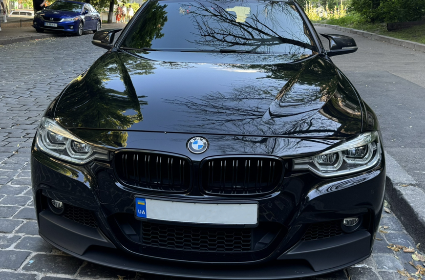 Накладки на зеркала BMW F20 F21 F22 F23 F30 F31 F32 F33 F36 черный глянец 464 фото