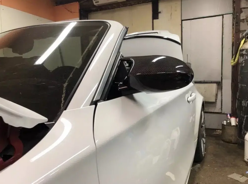 Накладки на дзеркала BMW E90 E91 E92 E93 карбон 466 фото