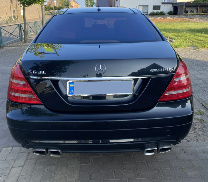 Комплект обвеса на Mercedes-Benz S-Class W221 (2005-2013) в стиле AMG S63 MBW221-061 фото