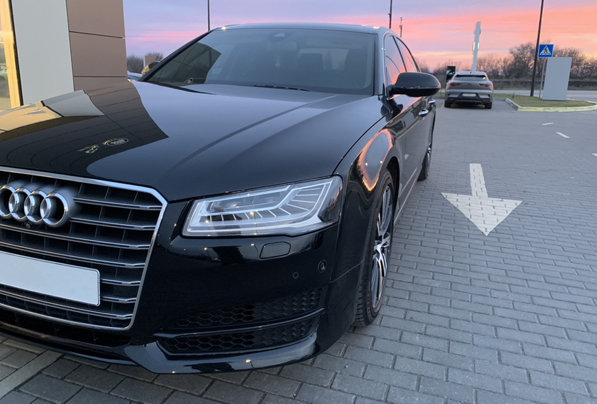 Передній бампер Audi A8 D4 (2014-2017) стиль S-Line S8-1 фото