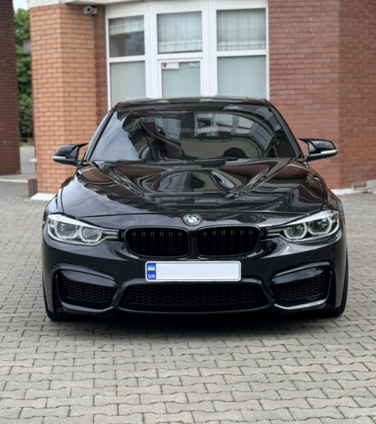 Передний бампер BMW F30 F31 (2012-2018) стиль M3 F80 16001 фото