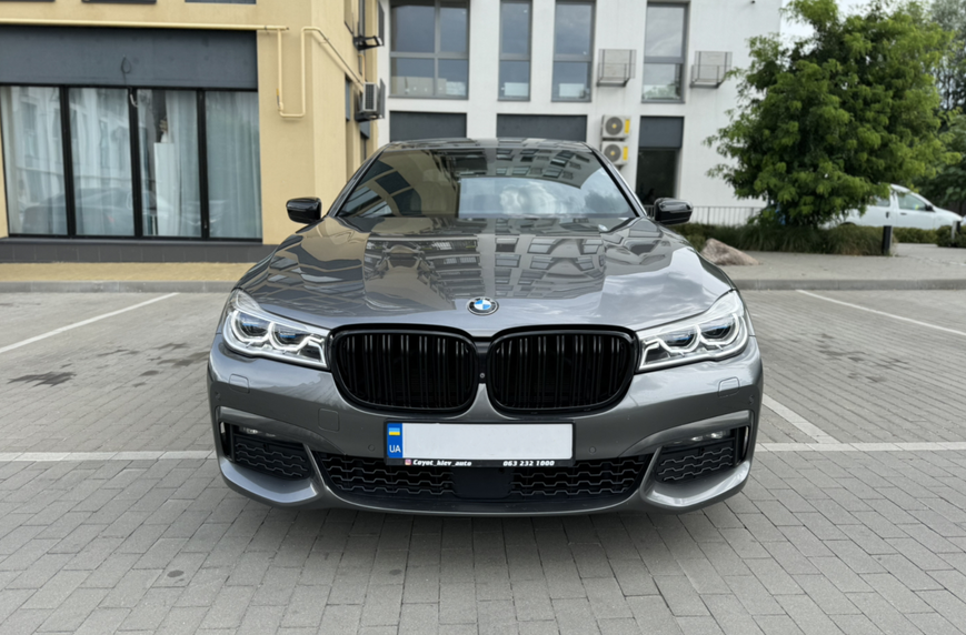 Решітка радіатора ніздрі BMW G11 G12 (2015-2019) чорний глянець BMW-G11151 фото