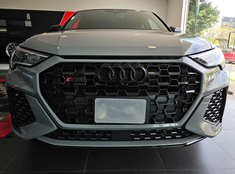 Передний бампер Audi Q3 83A (2018-2022) стиль RSQ3 YS-020RSQ3 фото