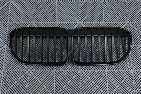 Решітка радіатора ніздрі BMW G11 G12 (2019-2022) чорний мат BMW-G12213 фото