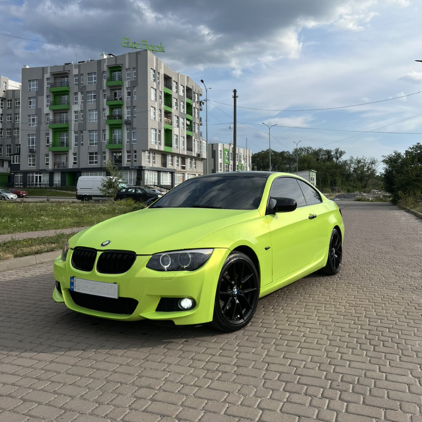Решітка радіатора ніздрі BMW Е92 E93 (2010-2013) чорний мат BMW-E921020 фото