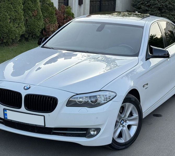 Передние фары Bi-Xenon No Adaptive (с блоками) на BMW F10 F11 (2010&ndash;2013) 87634 фото
