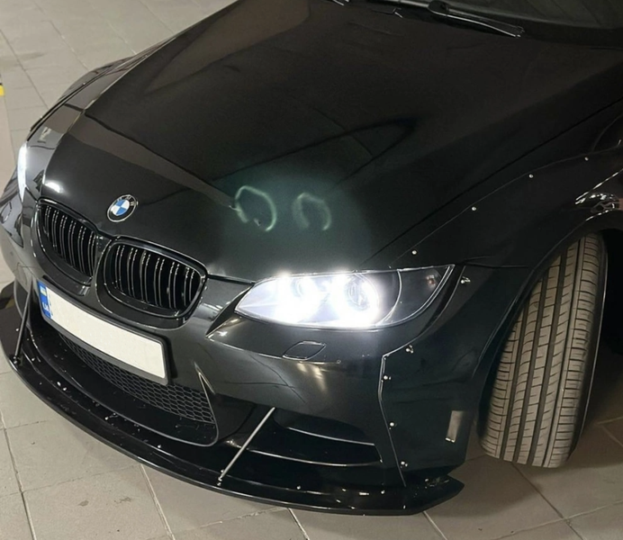 Решетка радиатора ноздри BMW Е92 E93 (2010-2013) черный глянец 8968 фото