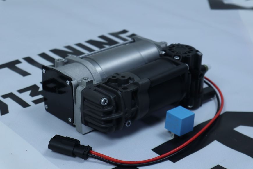 Компресор пневмоподвески на Mercedes W212 / C218 (2009-2018) A2123200104 фото