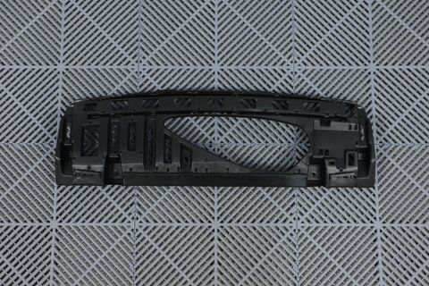 Кронштейн заднего бампера на Mercedes-Benz E-Class W213 (2138854301) AMG 2138854301 фото