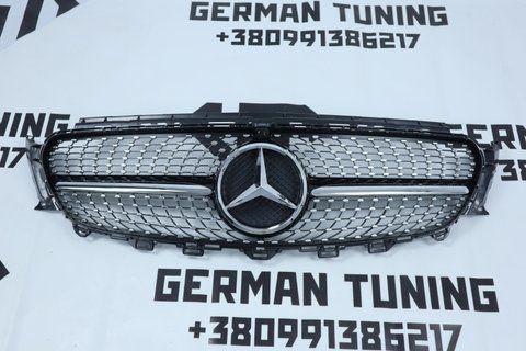 Решетка радиатора Mercedes E-Class W213 (2016-2020) в стиле Diamond Черная с хромом (с местом под камеру) 301242 фото
