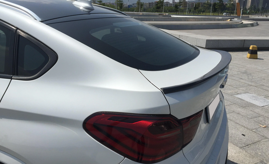 Спойлер BMW X4 F26 стиль Performance карбон 1226 фото