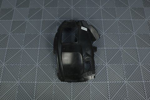 Передній підкрилок на BMW G01 G02 (51717445682) Правий (передня частина) 51717445682 фото
